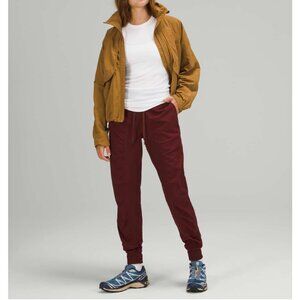 Lululemon Dance Studio Jogger in Red Merlot size 6
